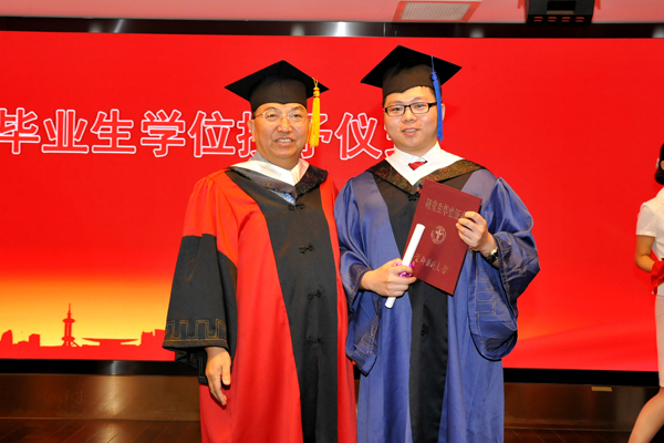 图片42.jpg 图片42.jpg