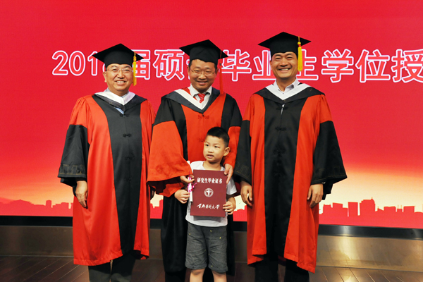 图片44.jpg 图片44.jpg