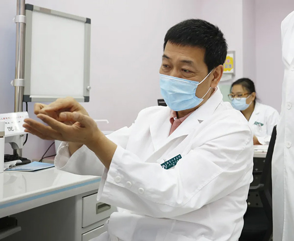 图片3.jpg 图片3.jpg