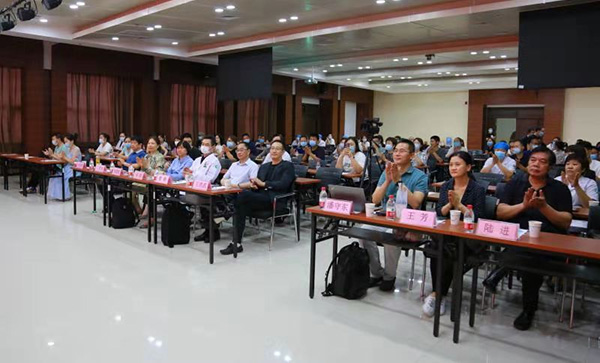 图片11.jpg 图片11.jpg