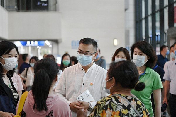 图片2.jpg 图片2.jpg