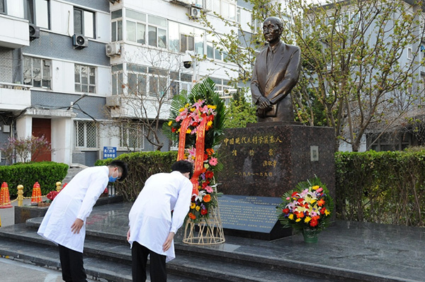 图片18.jpg 图片18.jpg