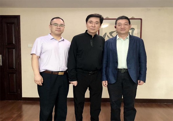 图片2.jpg 图片2.jpg