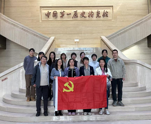 图片45.jpg 图片45.jpg