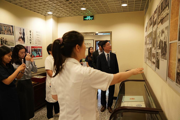 图片39.jpg 图片39.jpg