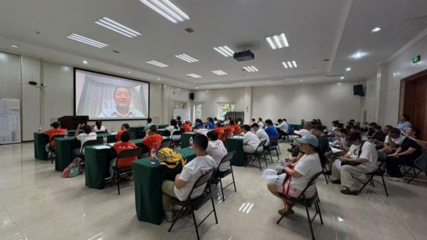 图片8.jpg 图片8.jpg