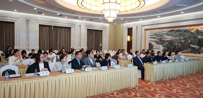 首届儿童双心医学论坛在京举行 聚焦民族地区“心脏+心理”健康